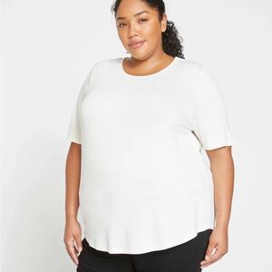 Universal Standard White Relaxed Short Sleeve Tee